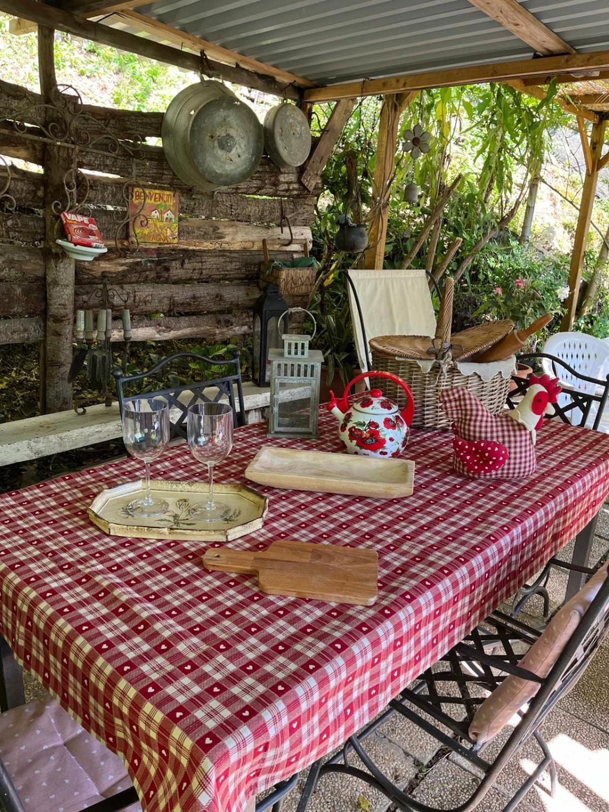 Апартаменты Casa Dolce Casa Di Rosy E Roby Bardine di San Terenzo Экстерьер фото